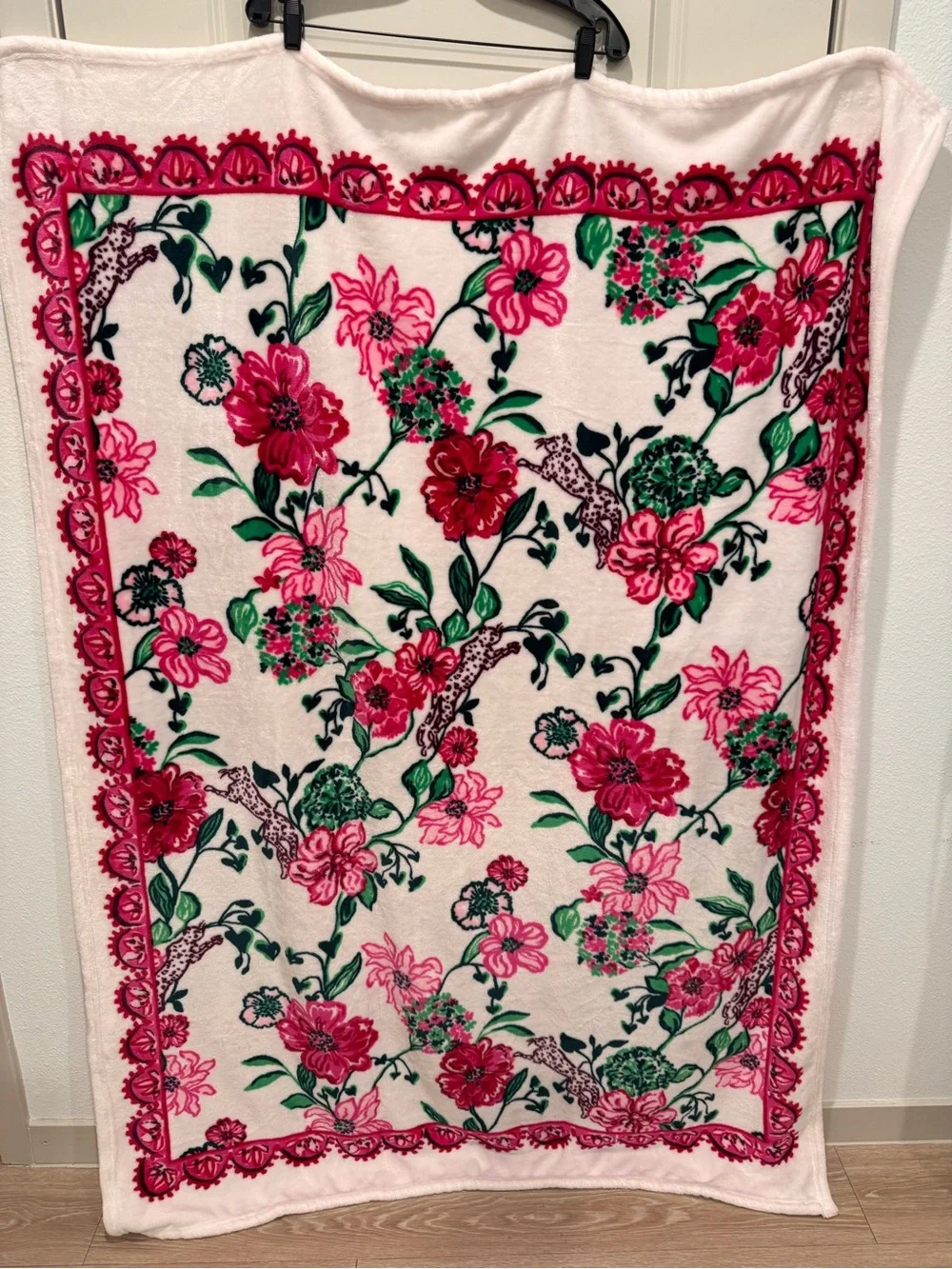 Lilly Pulitzer Plush Fleece Throw Blanket Floral Leopards Pink Green 47x63
